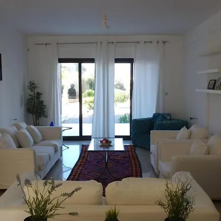 Villa Charming In Northern Cyprus Kyrenia (Northern Cyprus)